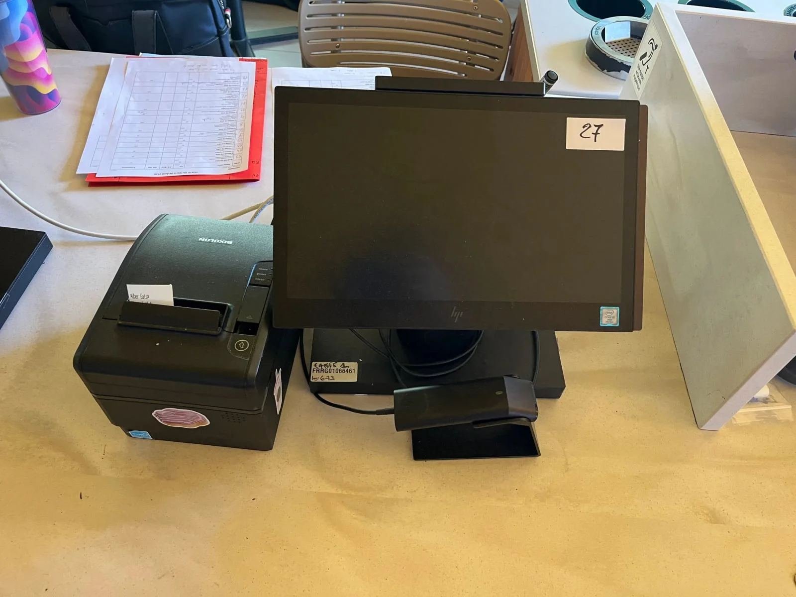 Système de caisse tactile professionnel HP complet Caisse tactile HP+ douchette HP+ tiroir caisse HP+ Imprimante ticket Bixolon