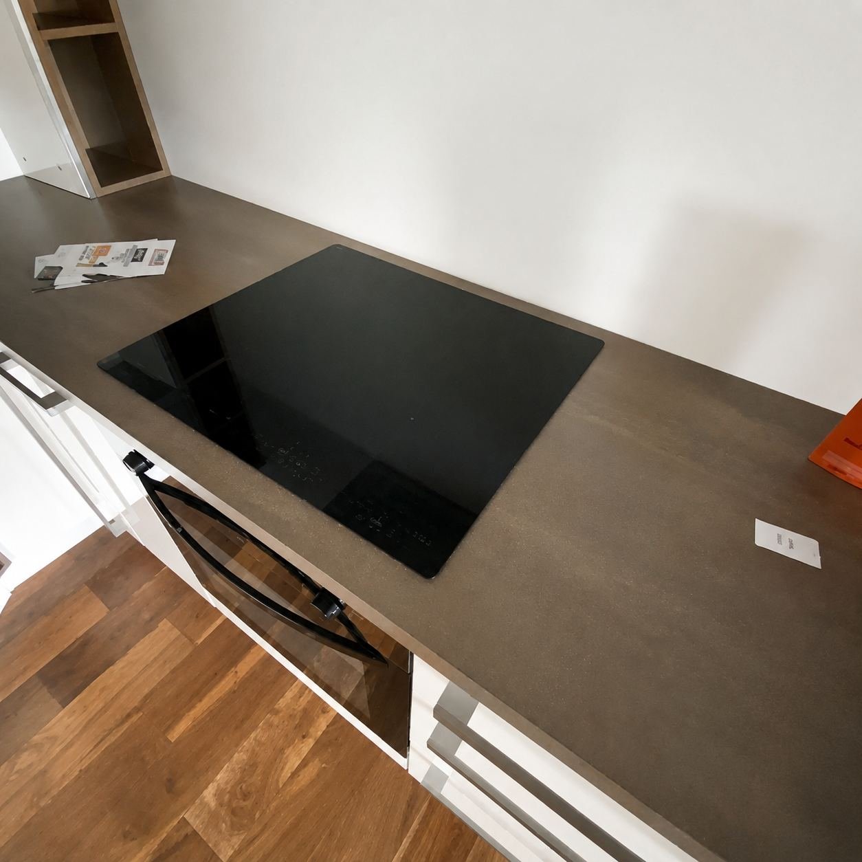 Cuisine neuve avec éléctroménager