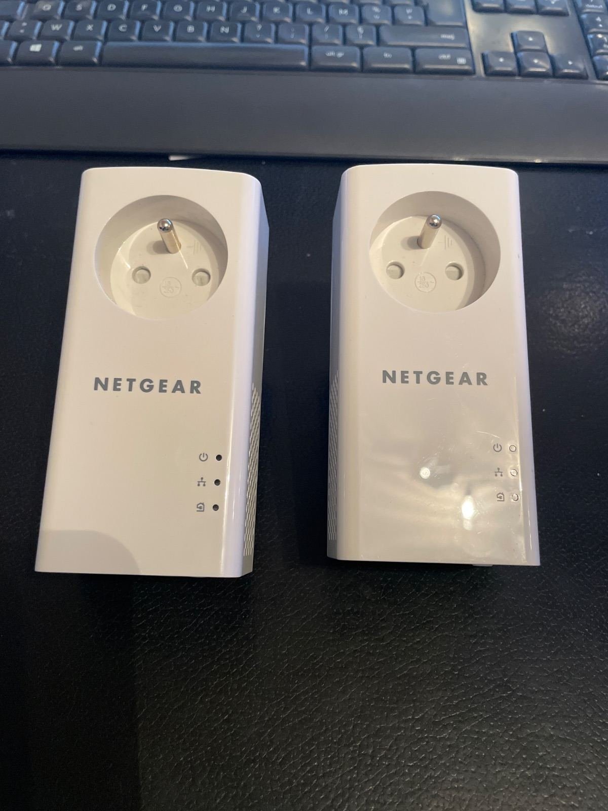 Kit CPL Netgear PLP1000 – 1000 Mbps avec prise intégrée